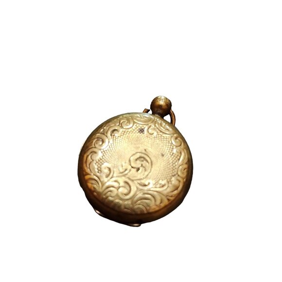 Antique Gold Filled Etched Locket (A4822) - Picture 2 of 5